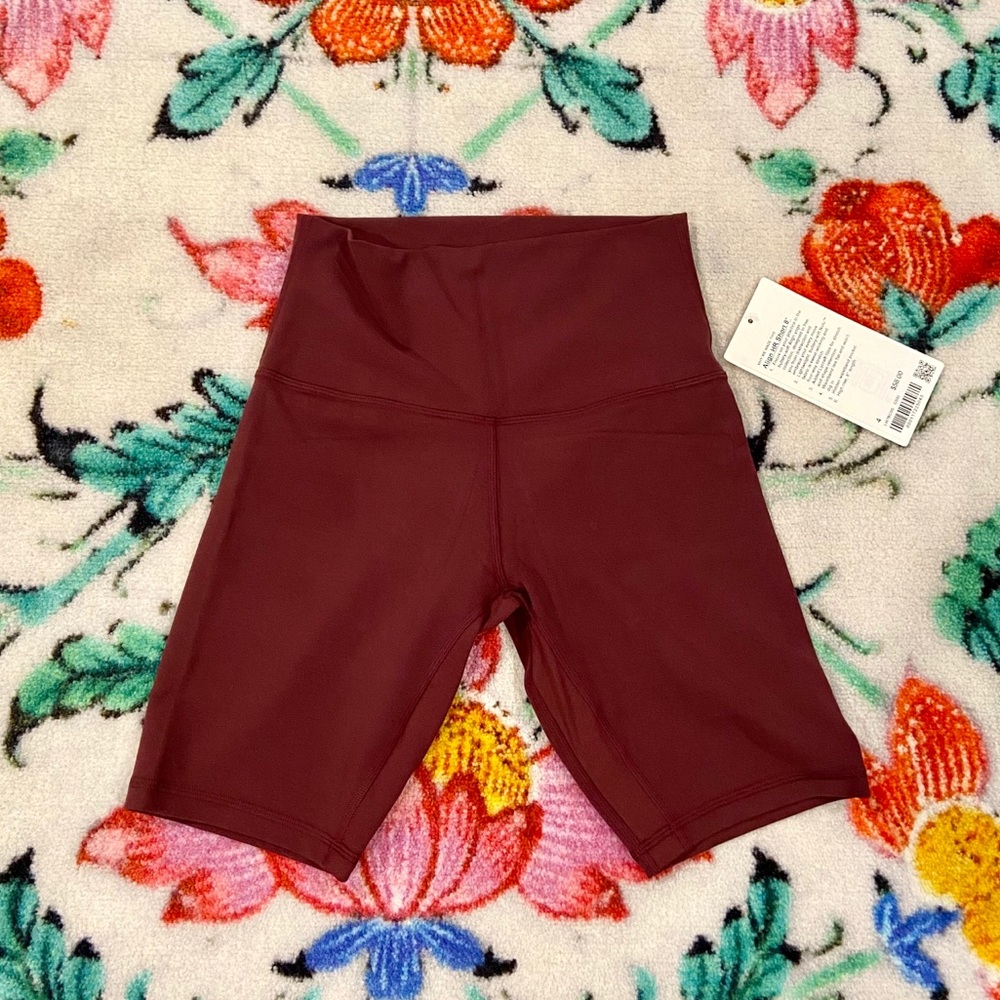 Brand New Align HR Short 8”